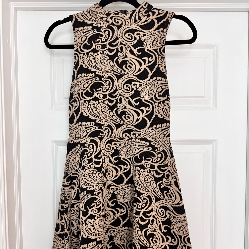 Forever 21 Womens Black and Cream Dress